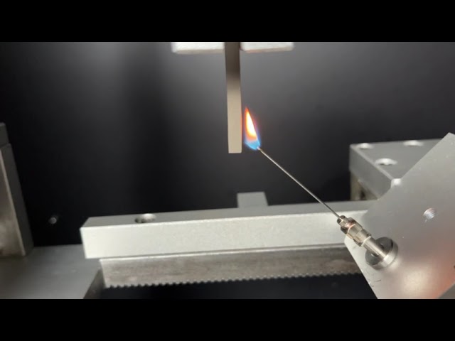 कंपनी के वीडियो के बारे में Needle Flame Tester 50 W IEC60695-11-5 Flammability Tester